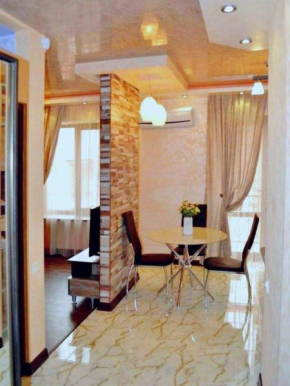 Republic Square, Charming Balcony Apartment in City Center, Best Location!